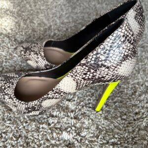 Snakeskin Patterned Women's Heels with Neon Accents